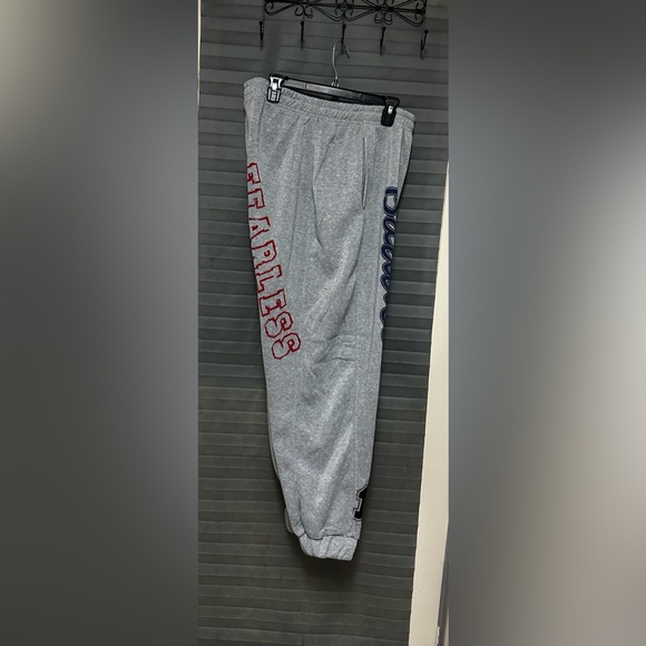 New with Tags New Look Brand Women plus size Logo jogger sweatpants grey - Picture 3 of 9